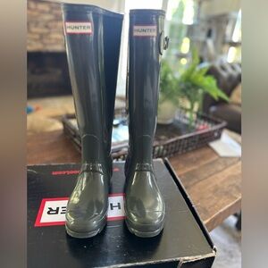 Hunter Gray/Graphite  Tall Rain Boots